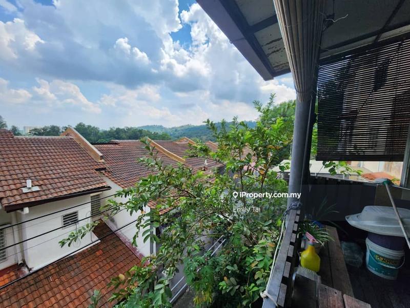 2.5-storey Terraced House for Sale in Taman Puncak Jalil, Seri Kembangan by Emily Tai - iProperty.com.my