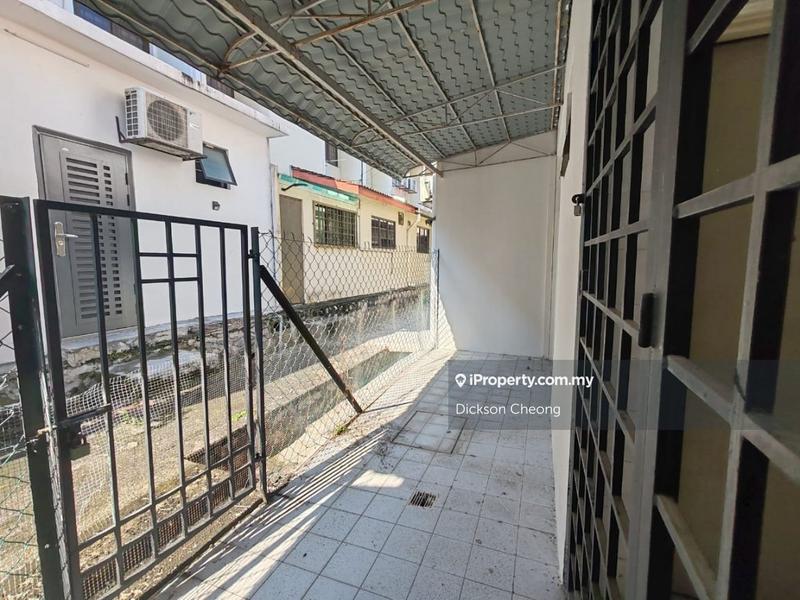 Rumah Berangkai 2 Tingkat untuk Dijual di Bandar Utama 7, Bandar Utama oleh Dickson Cheong - iProperty.com.my