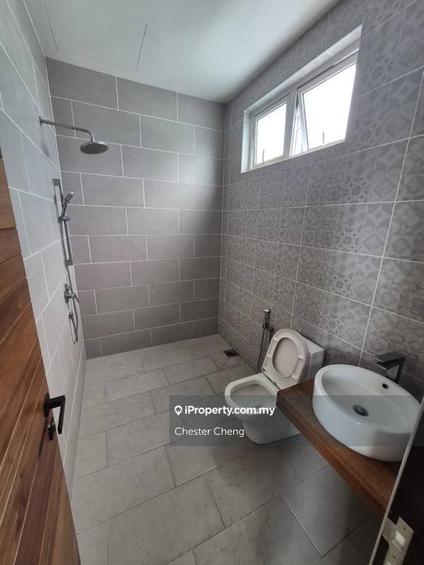 Bungalow House untuk Dijual di Bukit Jelutong, Shah Alam oleh Chester Cheng - iProperty.com.my