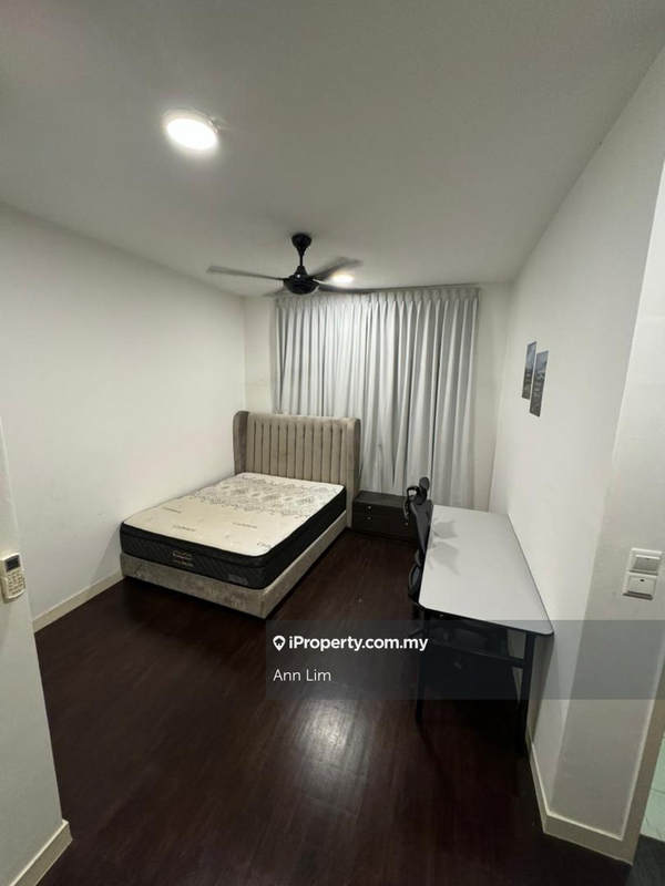 For Rent - Windows on The Park