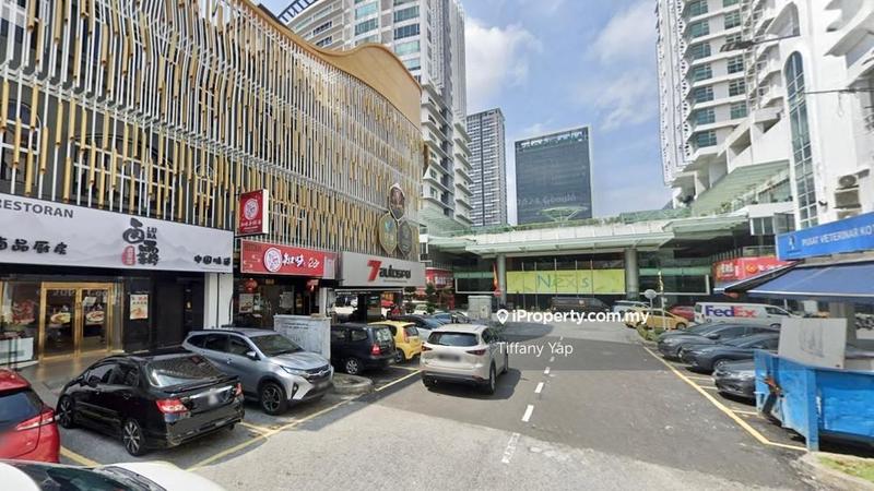 For Sale - Limited Hot Area Crowded Commercial 3 storey shop lot