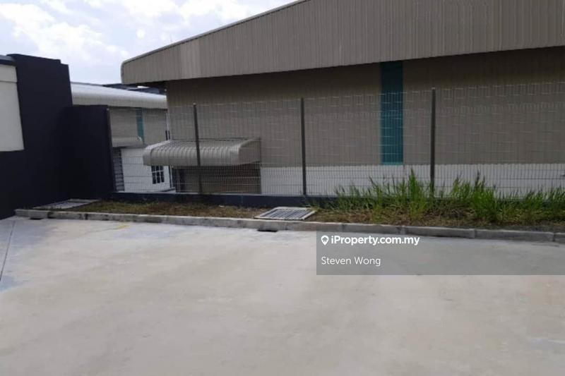 Semi-D Factory for Sale in Hi-Tech Industrial Park, Semenyih by Steven Wong - iProperty.com.my