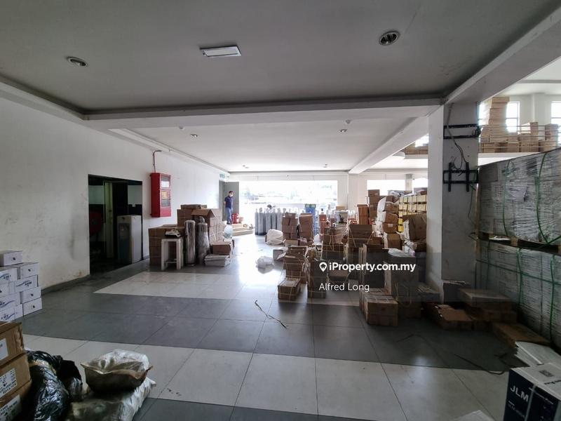 For Rent - Facing Road 4sty Semi-d Commercial Shop , Seri Kembangan
