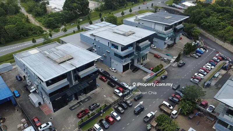 Kilang Berkembar untuk Dijual di Bandar Teknologi Kajang, Kajang oleh Herman Chia - iProperty.com.my