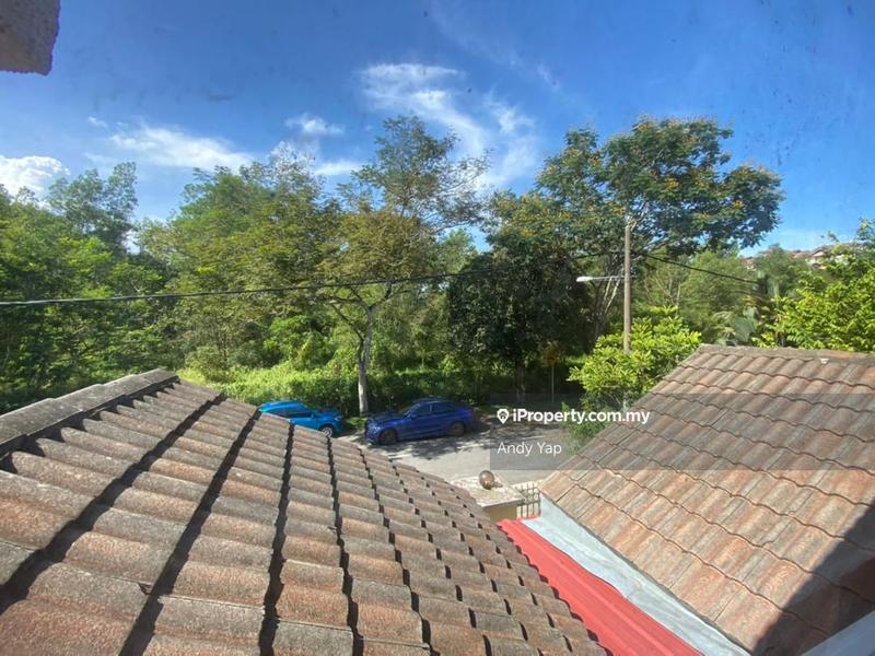 Rumah Teres 2.5-Tingkat untuk Dijual di Bandar Country Homes, Rawang oleh Andy Yap - iProperty.com.my