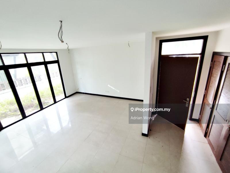 Banglo untuk Dijual di Kota Bayuemas, Klang oleh Adrian Wong - iProperty.com.my