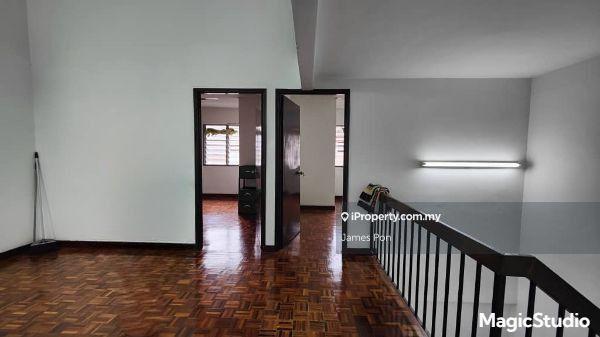Rumah Berangkai 2 Tingkat untuk Dijual di Seksyen 17, Petaling Jaya oleh James Pon - iProperty.com.my