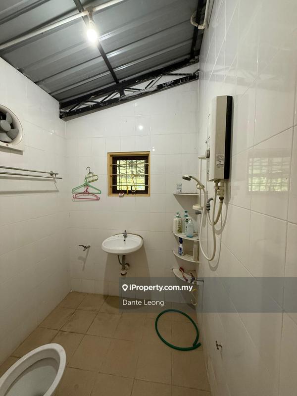 Rumah Berangkai 3 Tingkat untuk Dijual di Taman Sri Muda, Shah Alam oleh Dante Leong - iProperty.com.my