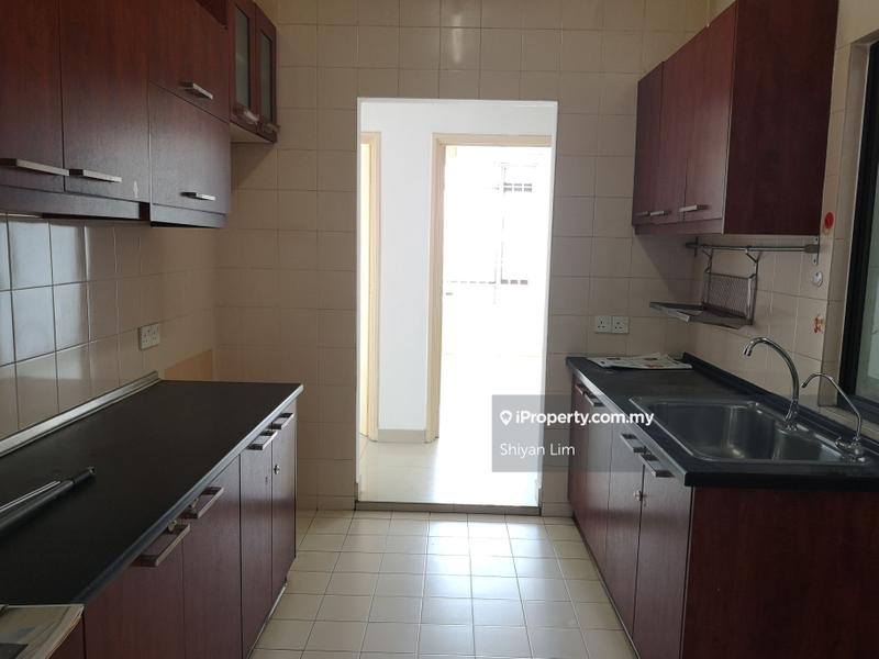 Condominium for Sale in Royal Domain Sri Putramas 2 by Shiyan Lim - iProperty.com.my