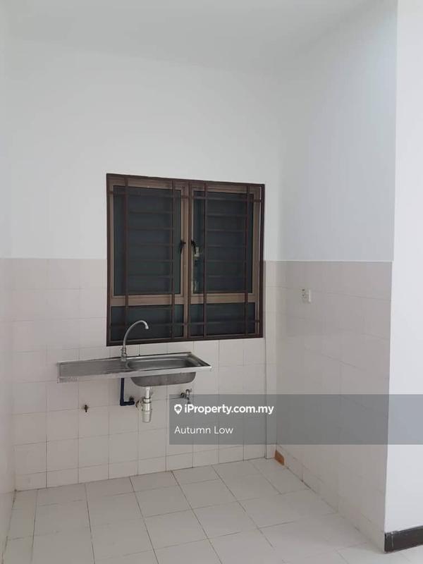 Kediaman Servis untuk Dijual di Ritze Perdana 1 oleh Autumn Low - iProperty.com.my
