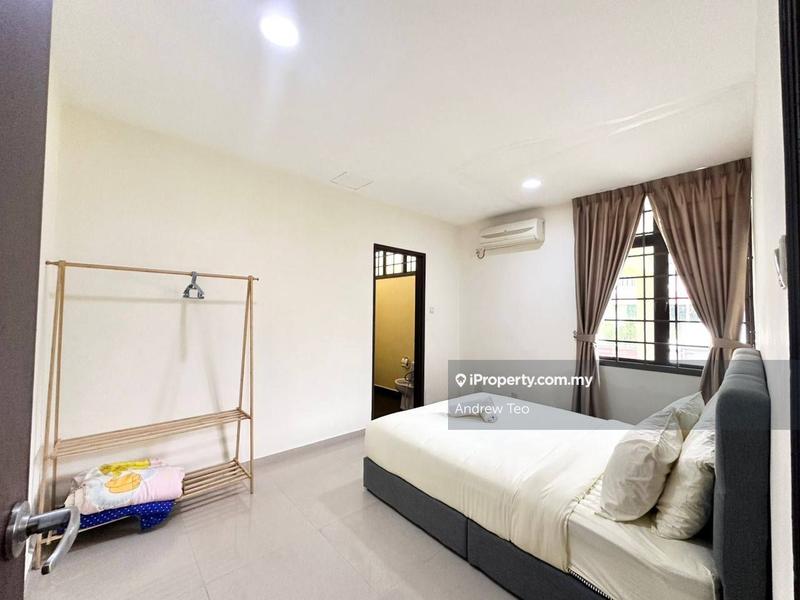 Bungalow House for Sale in Bukit Kesenangan, Johor Bahru by Andrew Teo - iProperty.com.my