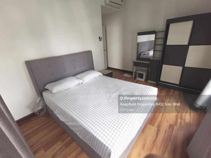 Kediaman Servis untuk Disewa di i-SOHO @ i-City oleh CH Low - iProperty.com.my
