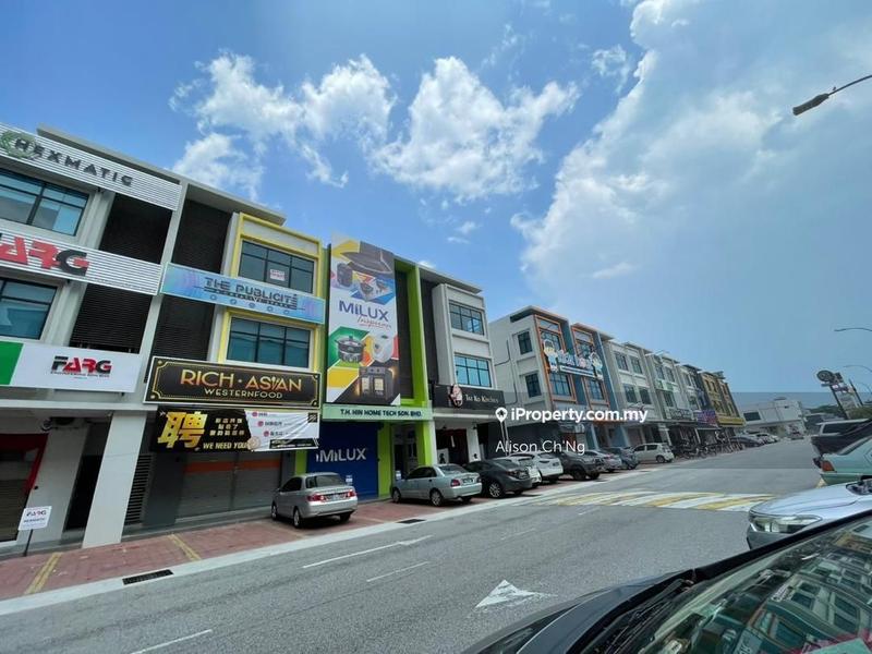 For Rent - Perniagaan oren