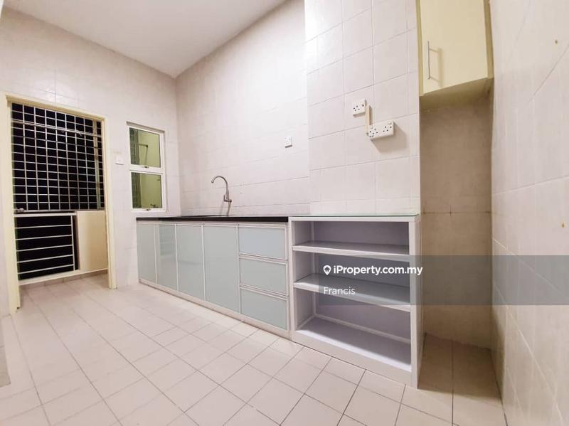 Condominium for Sale in Klebang 8 by Francis - iProperty.com.my