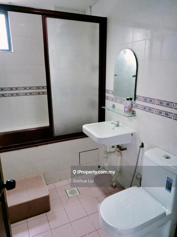 For Rent - Kempas Apartment