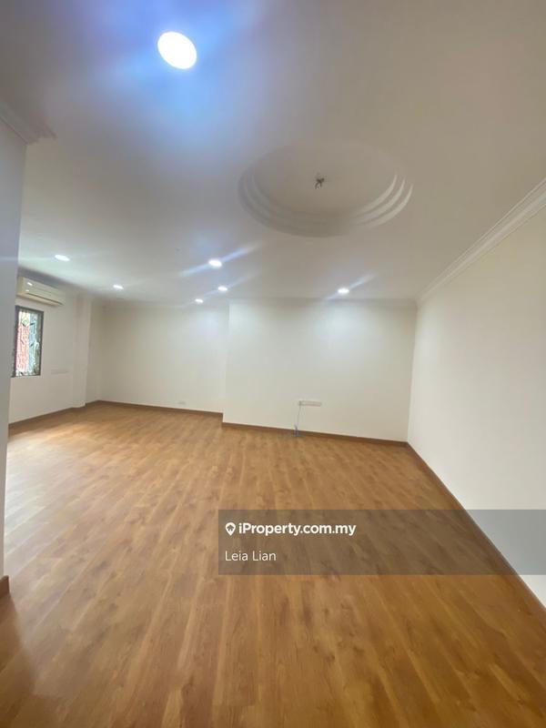 Bungalow House untuk Dijual di SS1, Petaling Jaya oleh Leia Lian - iProperty.com.my