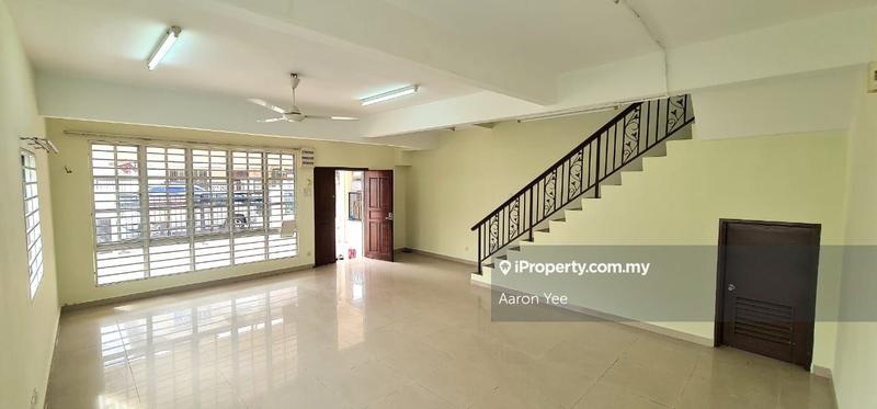 3-storey Terraced House for Sale in Taman Minang Ria, Cheras by Aaron Yee - iProperty.com.my