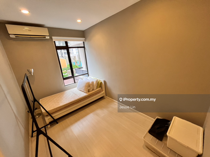 Condominium for Sale in Royal Domain Sri Putramas 2 by Jessie Lin - iProperty.com.my