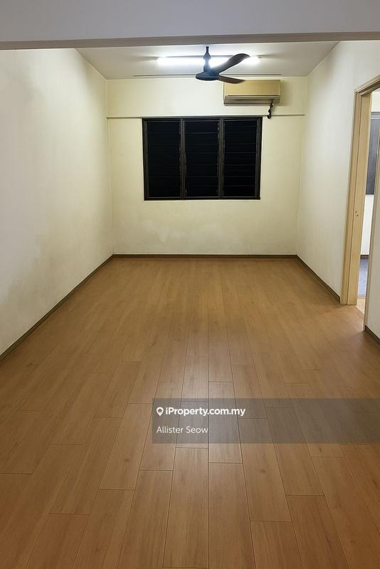 For Sale - Aman Putra Apartment