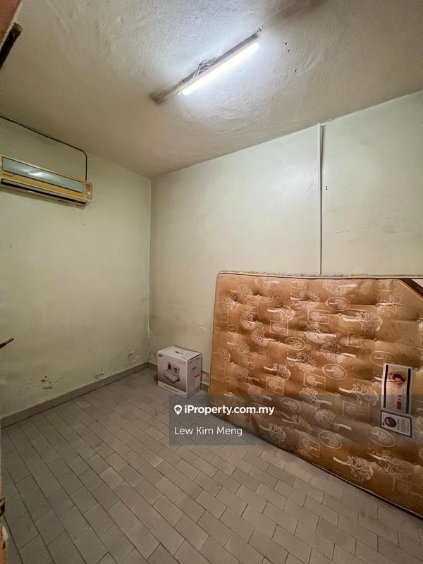 Rumah Berangkai 2 Tingkat untuk Dijual di Kepong Baru, Kepong oleh Lew Kim Meng - iProperty.com.my