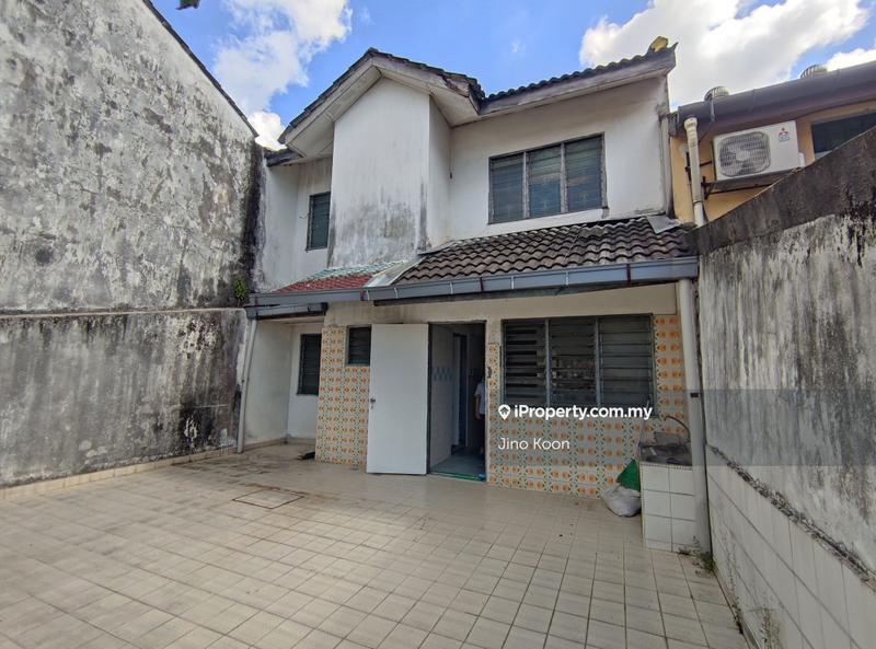 For Sale - 2 Storey Terrace House @ Seksyen 26 Shah Alam, Taman Bukit Saga, Sri Muda HICOM