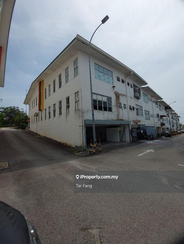 Shop-Office for Sale in Aman Putri, Sungai Buloh by Tar Fang - iProperty.com.my