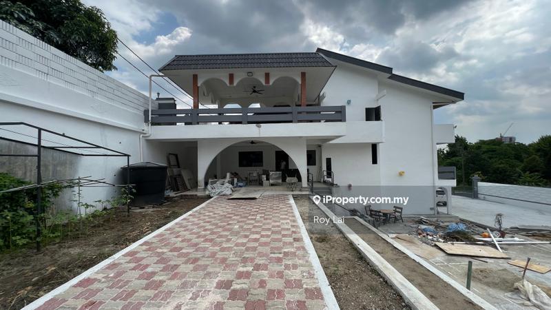 Banglo Komersial untuk Disewa di Taman Desa Ros Bungalow Taman Intan Commercial, Kajang oleh Roy Lai - iProperty.com.my