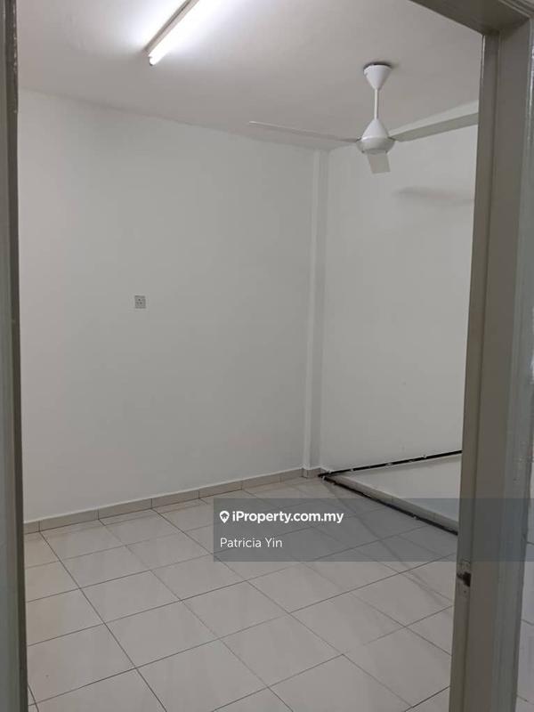 For Sale - Kenanga (Park View Court)