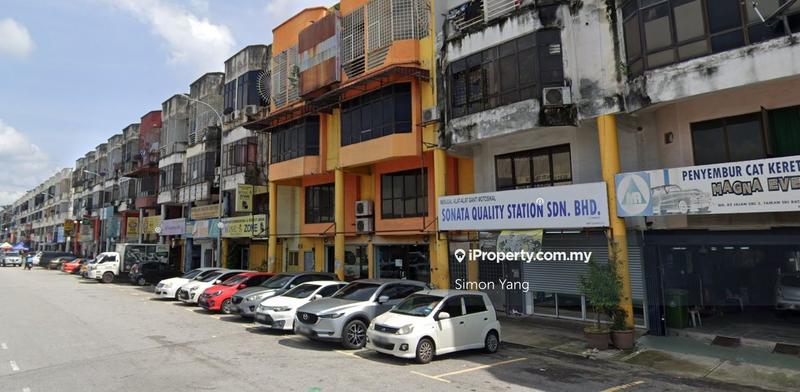 Shop / Office for Sale in Taman Perindustrian Batu Caves, Batu Caves by Simon Yang - iProperty.com.my