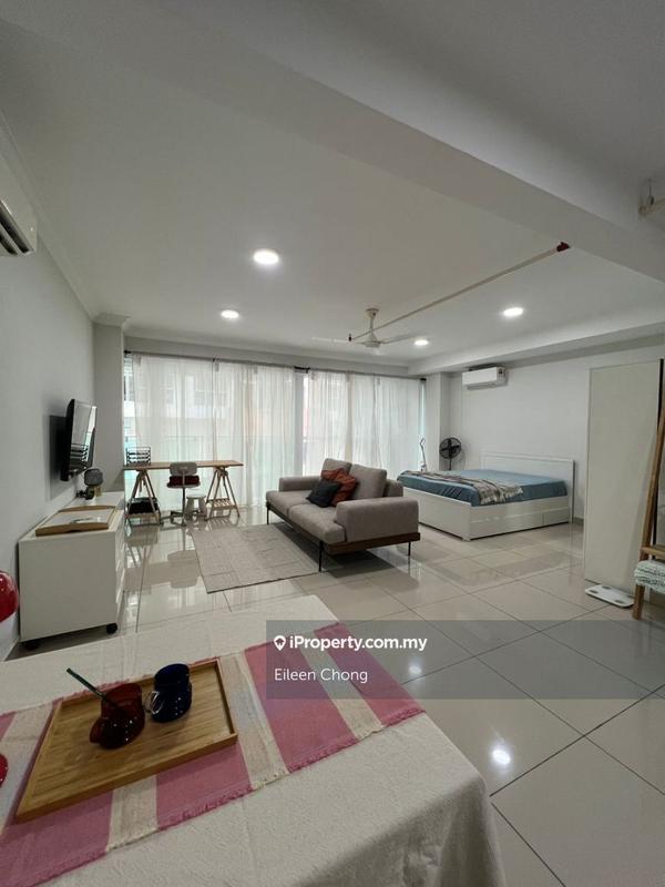 For Rent - Pacific Place