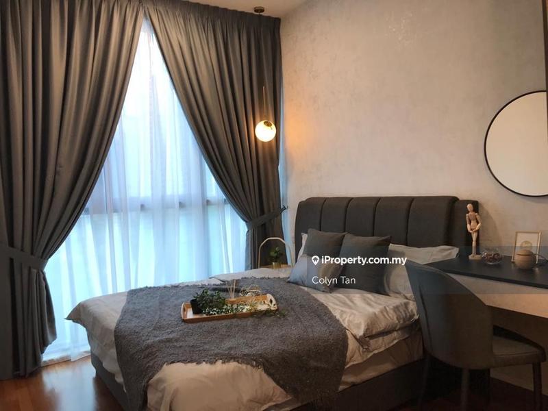 For Sale - 10 Stonor