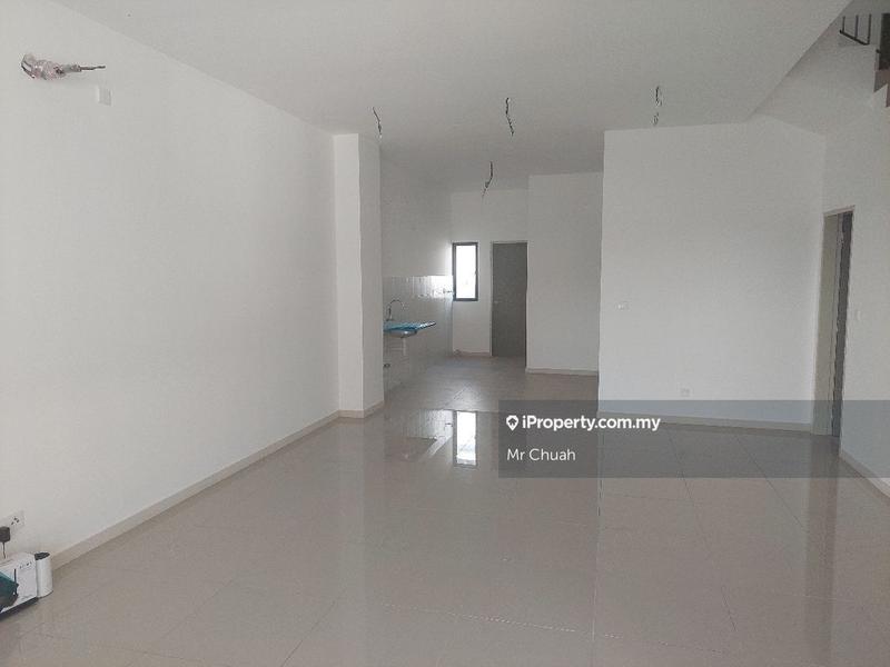 Rumah Teres 2-Tingkat untuk Dijual di Sepang, Selangor oleh Mr Chuah - iProperty.com.my