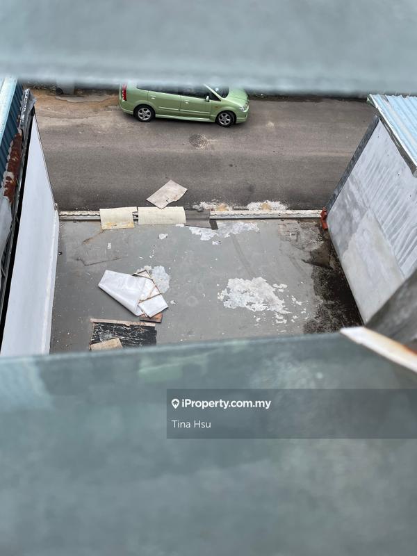 Shop for Rent in Taman Molek, Johor Bahru by Tina Hsu - iProperty.com.my