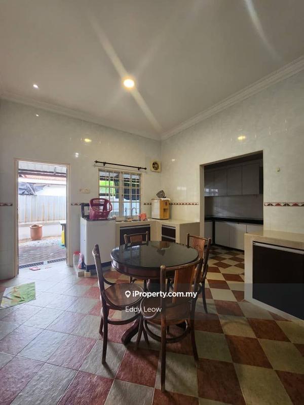 Bungalow House for Sale in Taman Cempaka, Klebang by Eddy Leow - iProperty.com.my