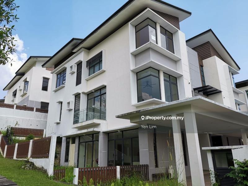 Semi-Detached House for Sale in Taman Equine, Seri Kembangan by Yen Lim - iProperty.com.my