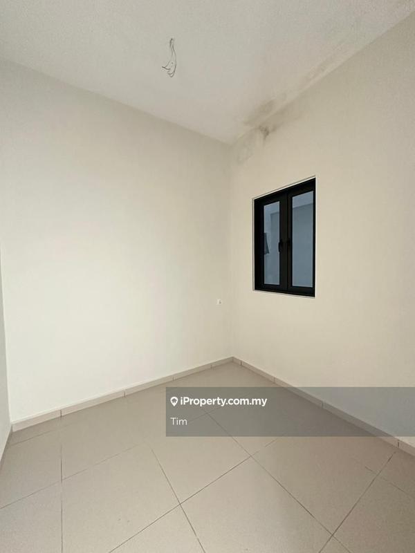 Service Residence for Sale in Ong Kim Wee Residence by Tim - iProperty.com.my