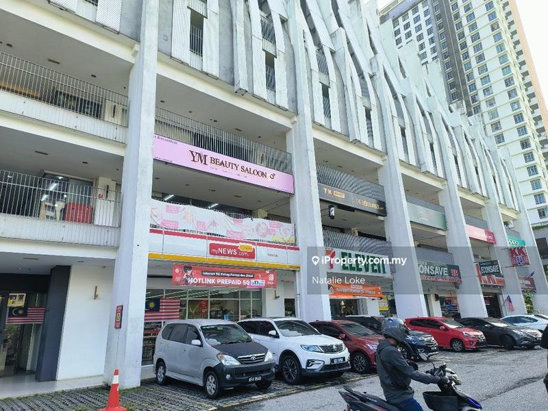 For Sale - ROI 5% Paragon @ Pangaea Ground Floor Shop Facing Main Road