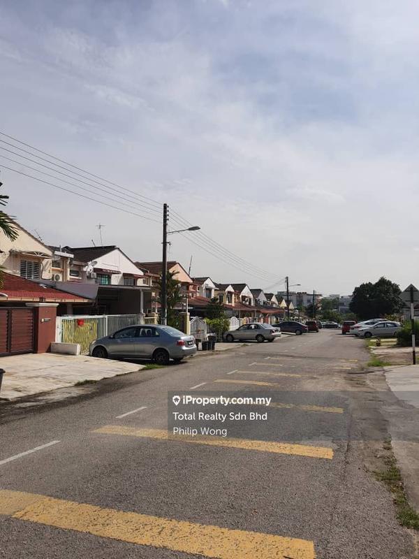 2-storey Terraced House for Sale in Taman Bukit Serdang, Seri Kembangan by Philip Wong - iProperty.com.my