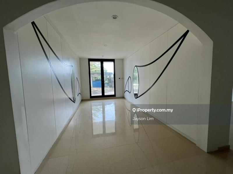 Bungalow House for Sale in Straits View, Johor Bahru by Jayson Lim - iProperty.com.my