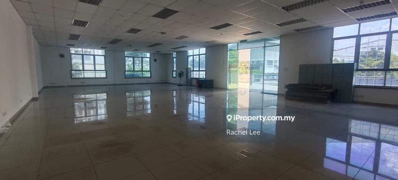 For Rent - Kg Baru Subang,Shah Alam,3 Storey Warehouse