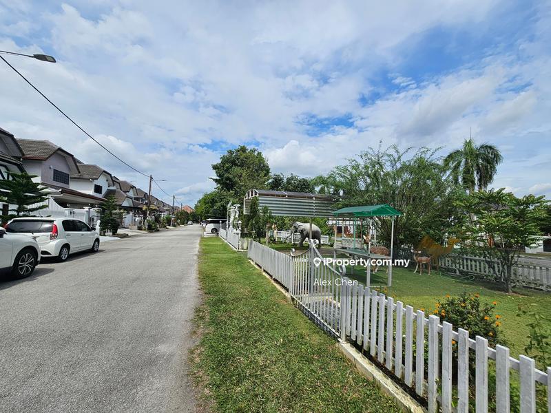 Semi-Detached House for Sale in Sungai Long, Bandar Sungai Long by Alex Chen - iProperty.com.my