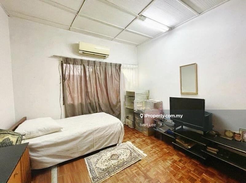 Rumah Berkembar untuk Dijual di Taman Tun Dr. Ismail, Kuala Lumpur oleh Ivan Lee - iProperty.com.my