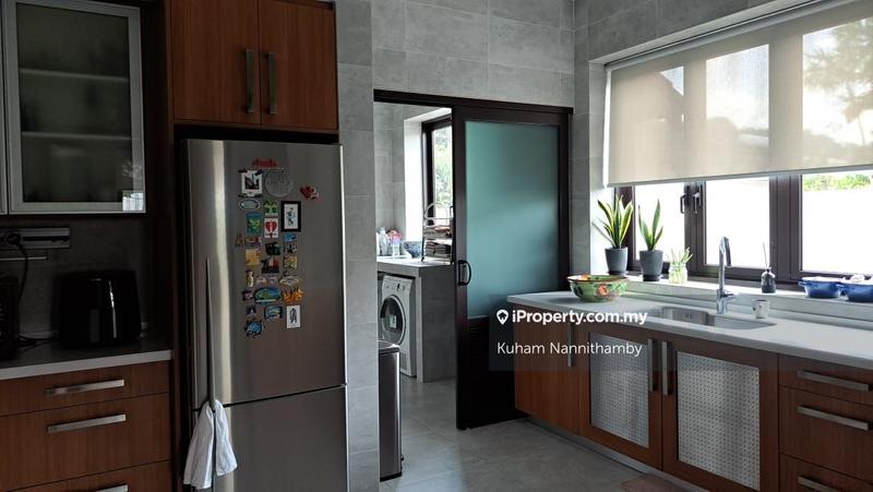 Bungalow House untuk Dijual di Kampung Perwira Jaya, Ampang oleh Kuham Nannithamby - iProperty.com.my