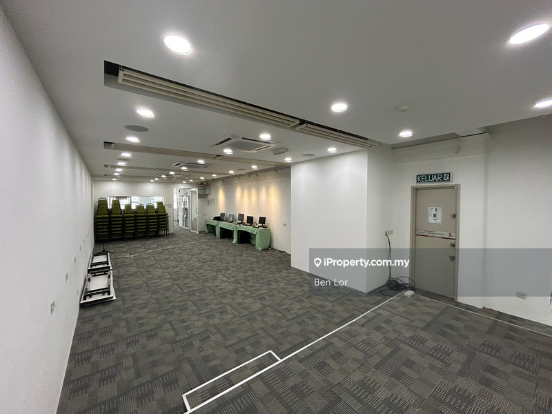 For Rent - 10 Boulevard