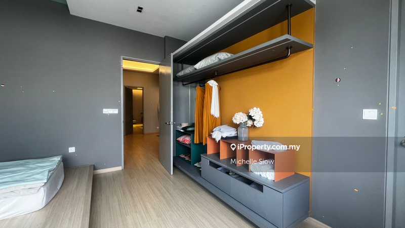 Rumah Berkembar untuk Dijual di Taman Semanja, Kajang oleh Michelle Siow - iProperty.com.my