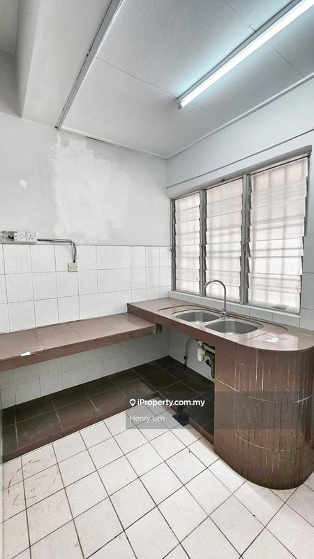 Rumah Berangkai 2 Tingkat untuk Dijual di Sunway Damansara, Kota Damansara oleh Henry Lim - iProperty.com.my