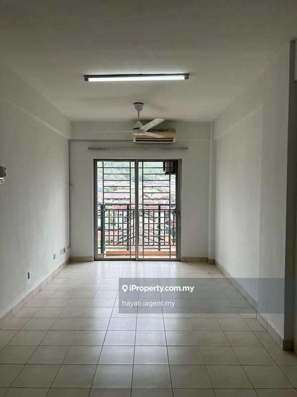 Condominium for Sale in Pangsapuri Saujana Gombak by hayati.iagent.my - iProperty.com.my