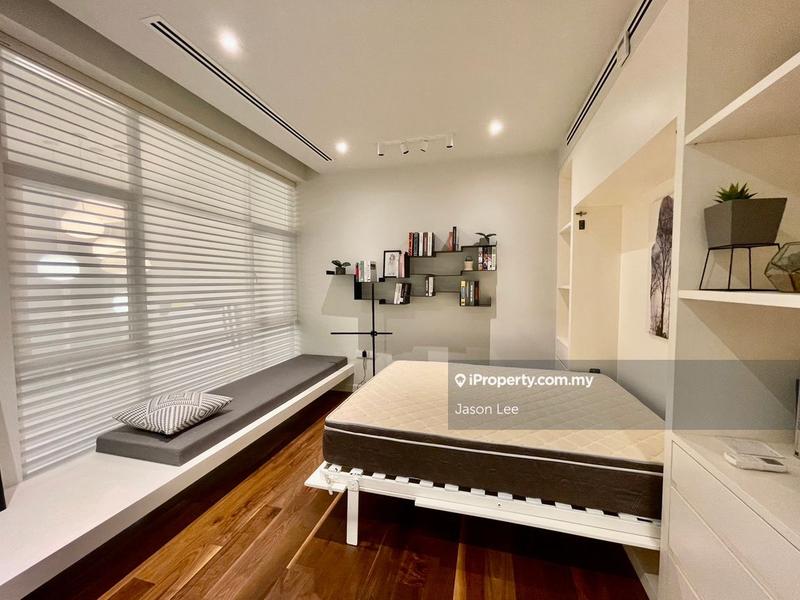 Rumah Bandar untuk Dijual di East Residence, KLGCC, Damansara Heights oleh Jason Lee - iProperty.com.my