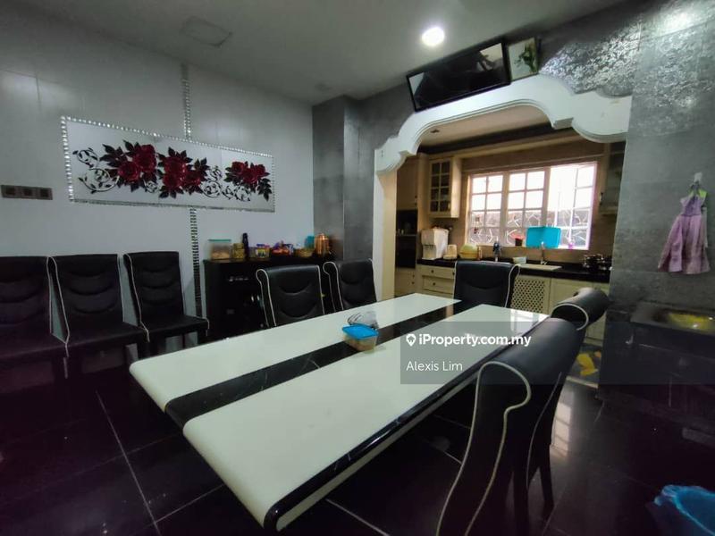 For Sale - Bandar Botanic, Klang