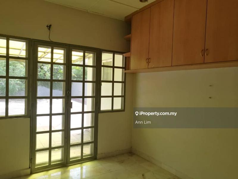 Bungalow House untuk Dijual di Kampung Tunku, Petaling Jaya oleh Ann Lim - iProperty.com.my